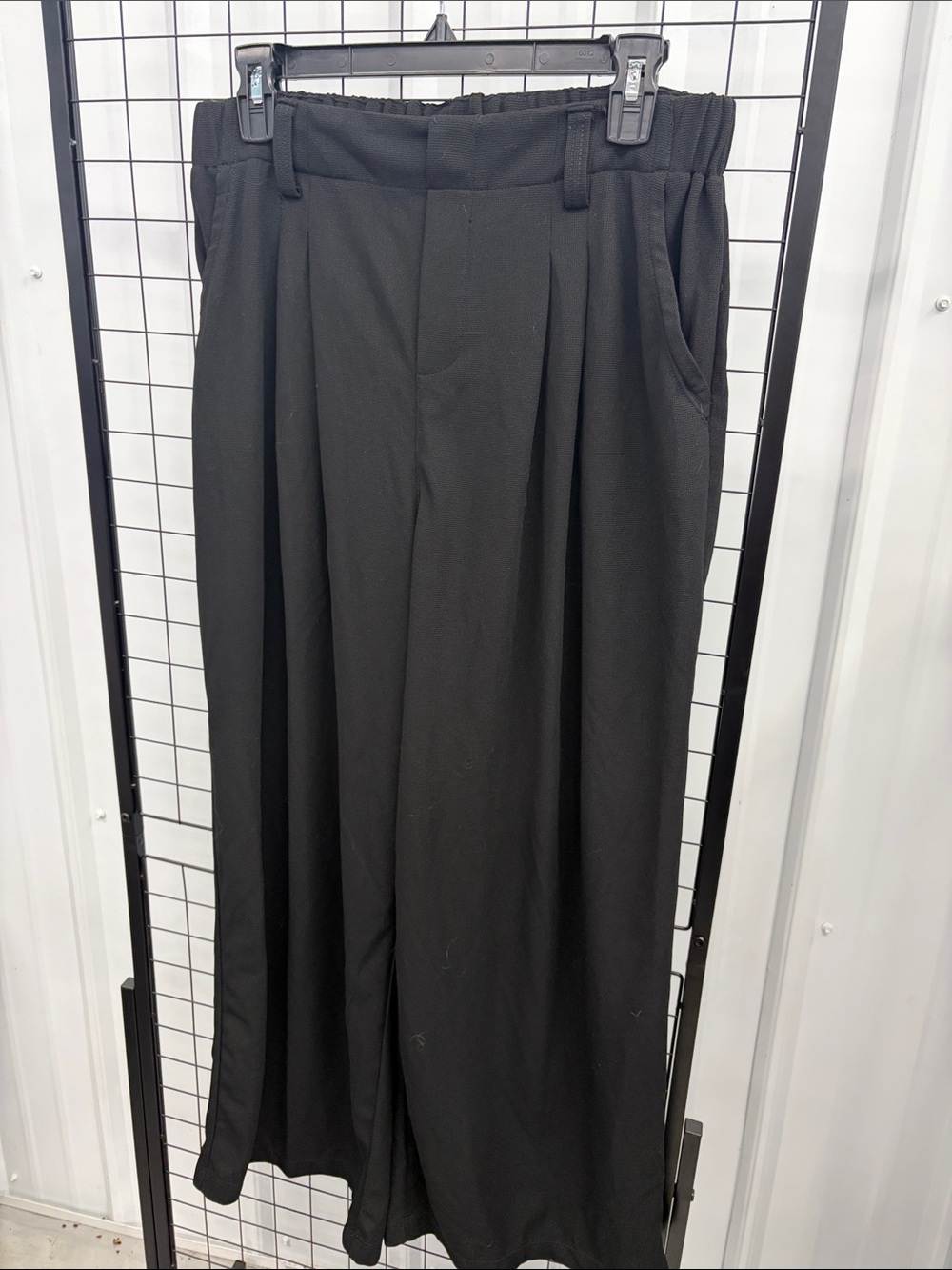 NWT Halara Women’s Lg Petite Black Wide-Leg Dress Pants